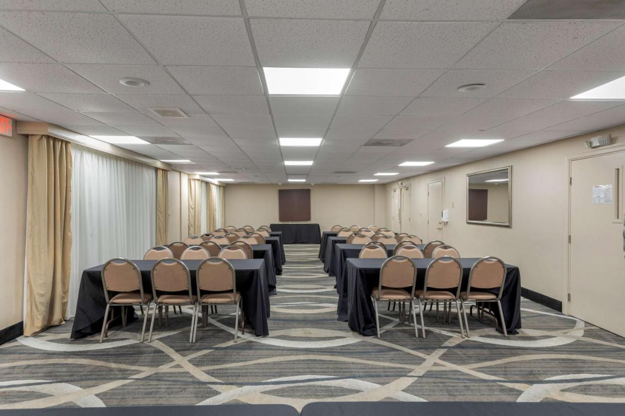 Best Western Plus Russellville Hotel & Suites Екстер'єр фото