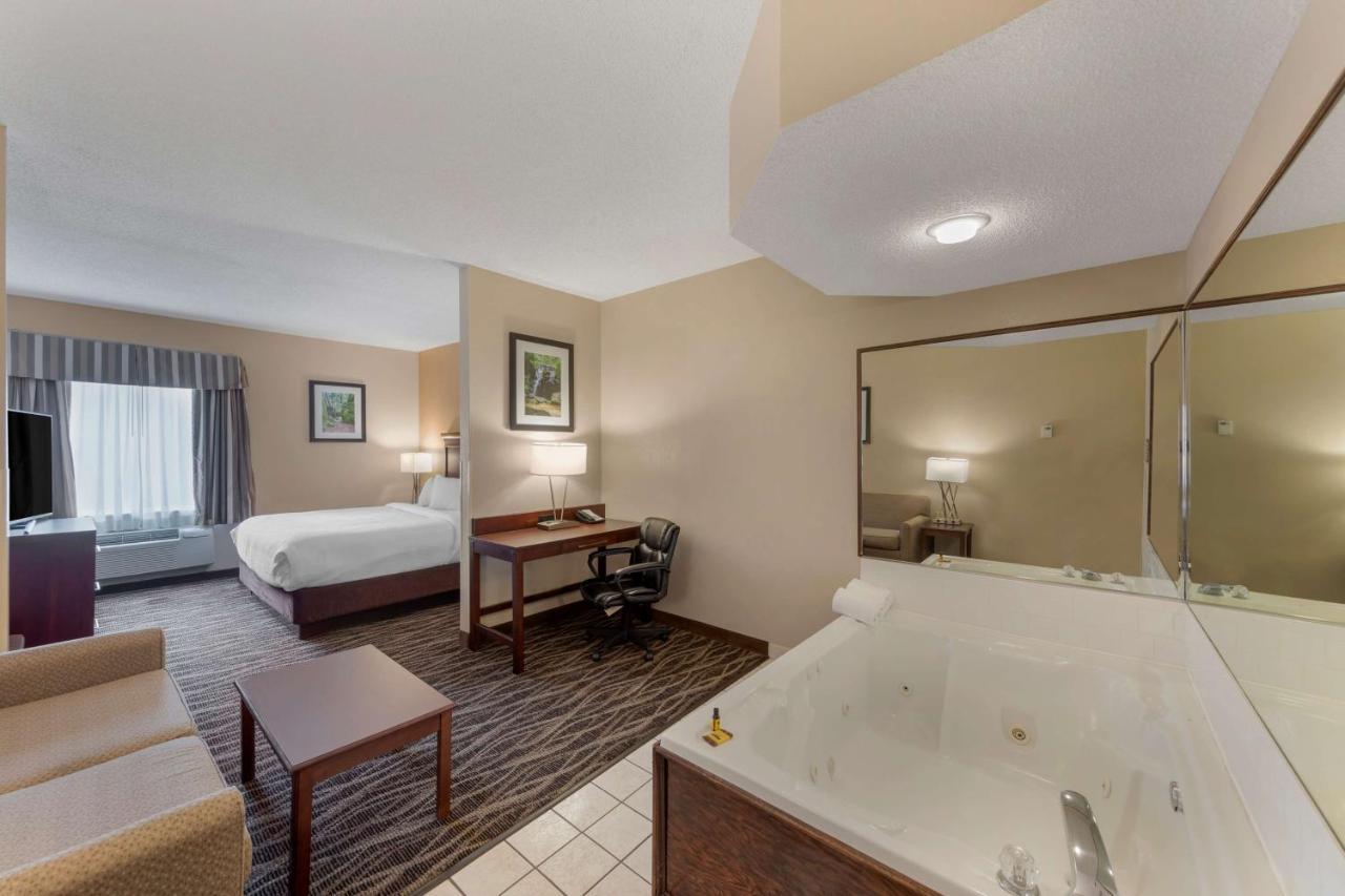Best Western Plus Russellville Hotel & Suites Екстер'єр фото