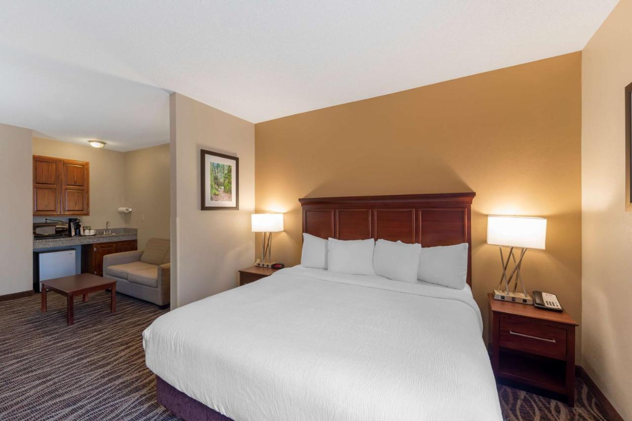 Best Western Plus Russellville Hotel & Suites Екстер'єр фото