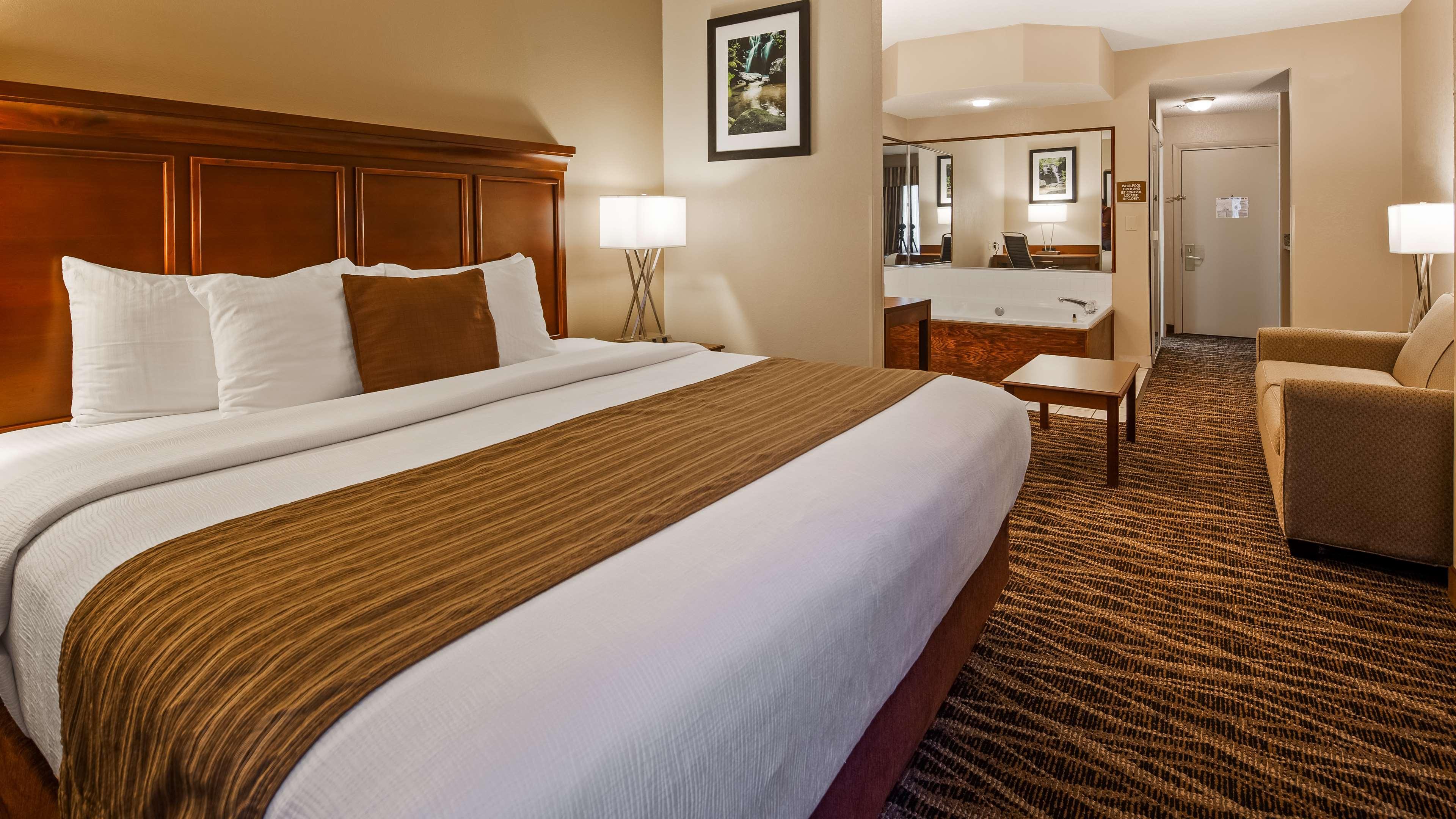 Best Western Plus Russellville Hotel & Suites Екстер'єр фото