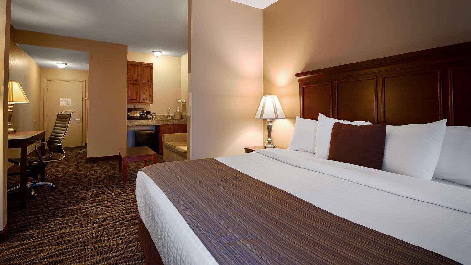 Best Western Plus Russellville Hotel & Suites Екстер'єр фото