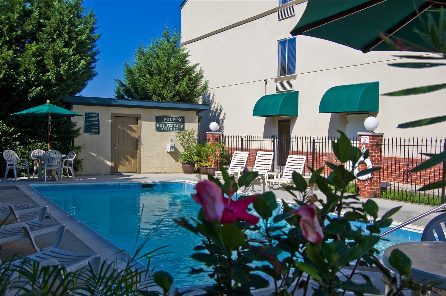 Best Western Plus Russellville Hotel & Suites Екстер'єр фото